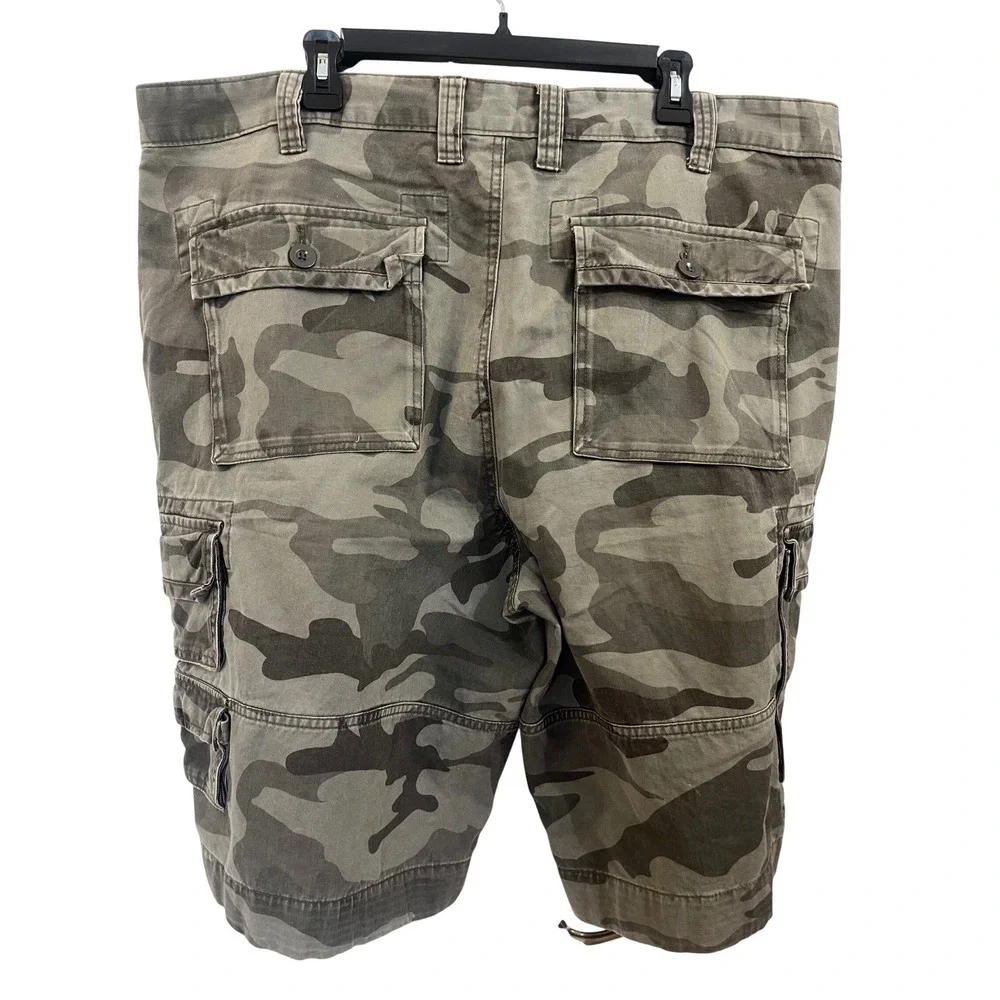 Roundtree‎ & Yorke Mens 44 Green Camouflage Cotton Cargo Shorts Relaxed Fit Camo